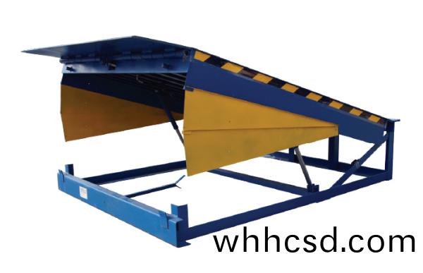 液(ye)壓卸(xie)貨(huo)平檯(tai)